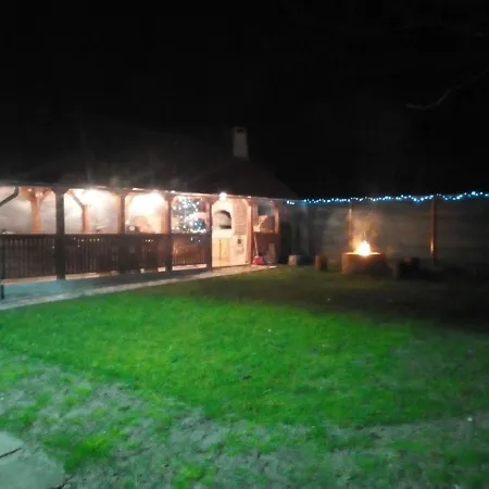 Cabana Piatra Plaiului Holiday home *