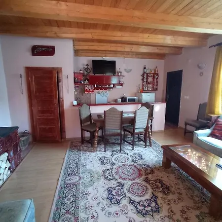 Cabana Piatra Plaiului Holiday home *