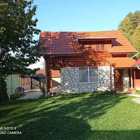 Cabana Piatra Plaiului Budureasa