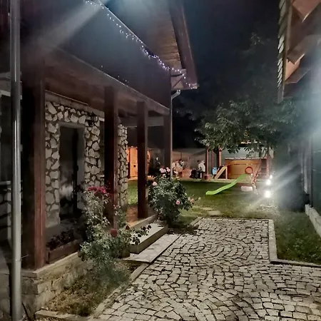 Cabana Piatra Plaiului